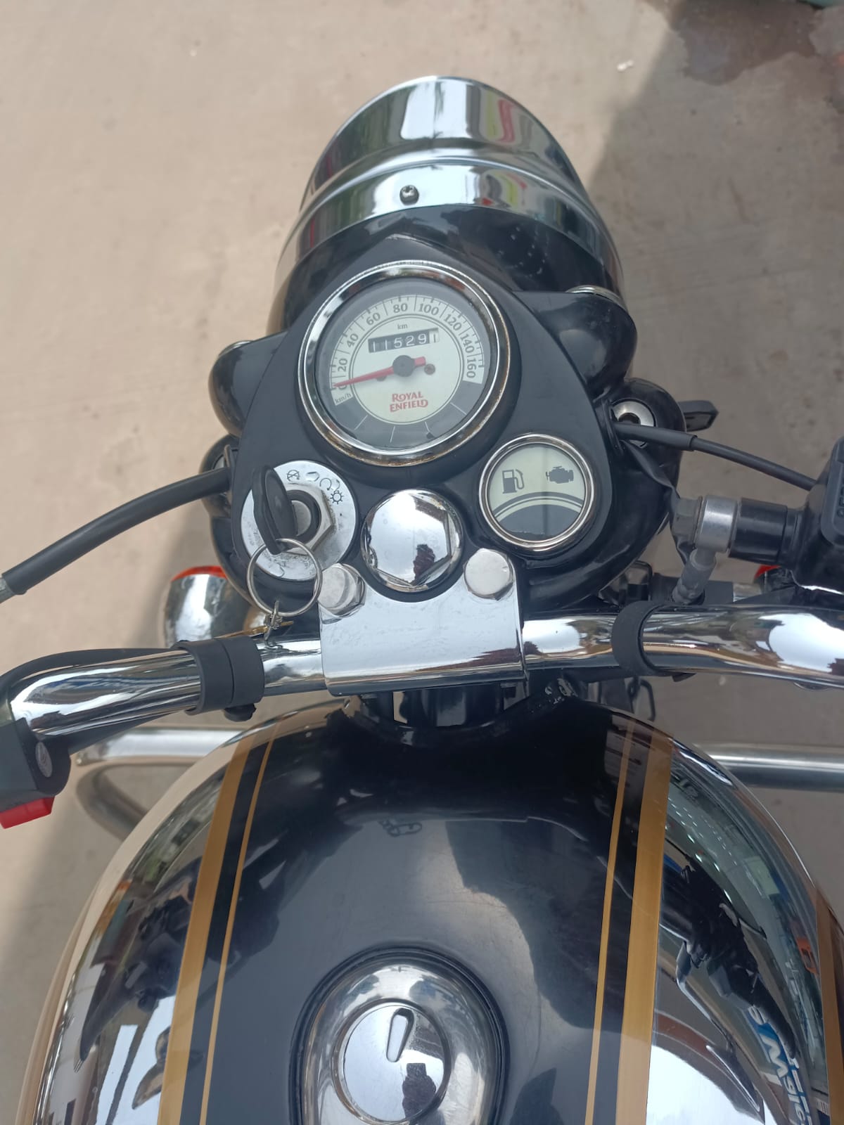 Details View - Royal Enfield Bullet photos - reseller,reseller marketplace,advetising your products,reseller bazzar,resellerbazzar.in,india's classified site,Royal Enfield bullet, used Royal Enfield bullet, old Royal Enfield bullet, old Royal Enfield bullet in Ahmedabad, Royal Enfield bullet in Ahmedabad.